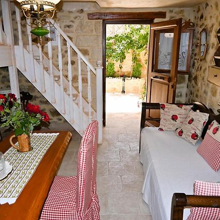 לרפטרה Villa Athina - Irene Country House מראה חיצוני תמונה