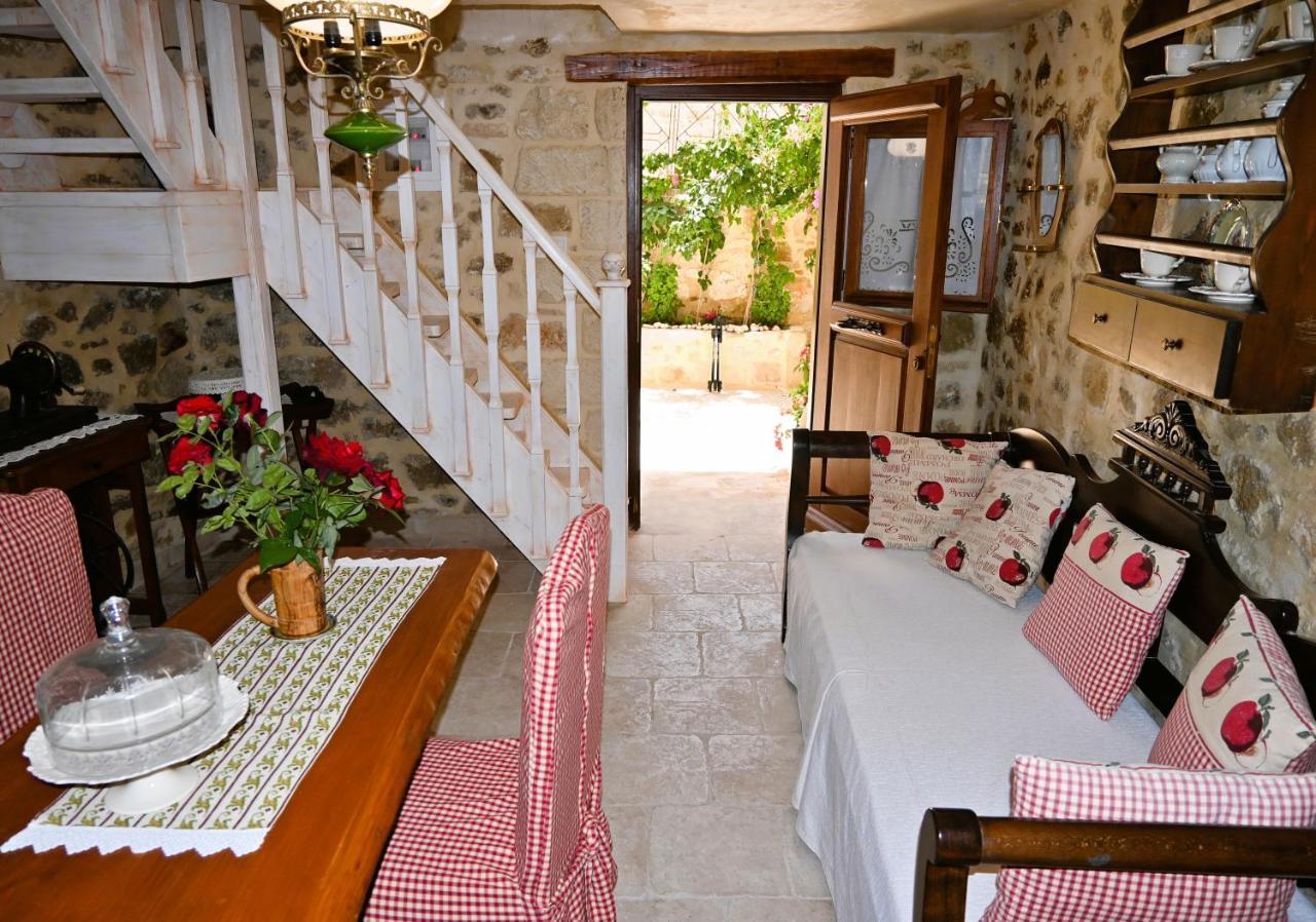 לרפטרה Villa Athina - Irene Country House מראה חיצוני תמונה