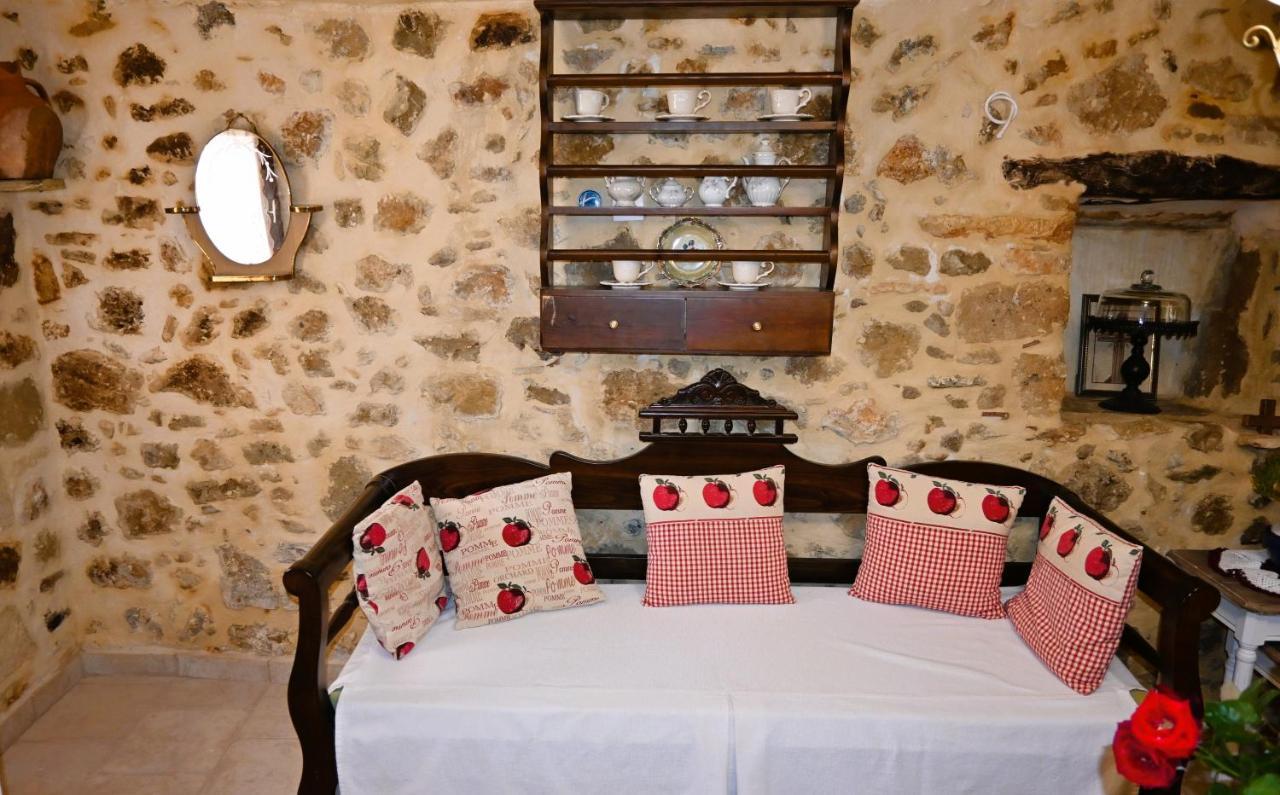 לרפטרה Villa Athina - Irene Country House מראה חיצוני תמונה